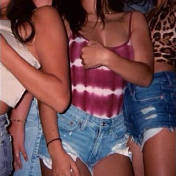 PacSun Red-and-White Tie-Dye Backless Bodysuit - Picture 5 of 7